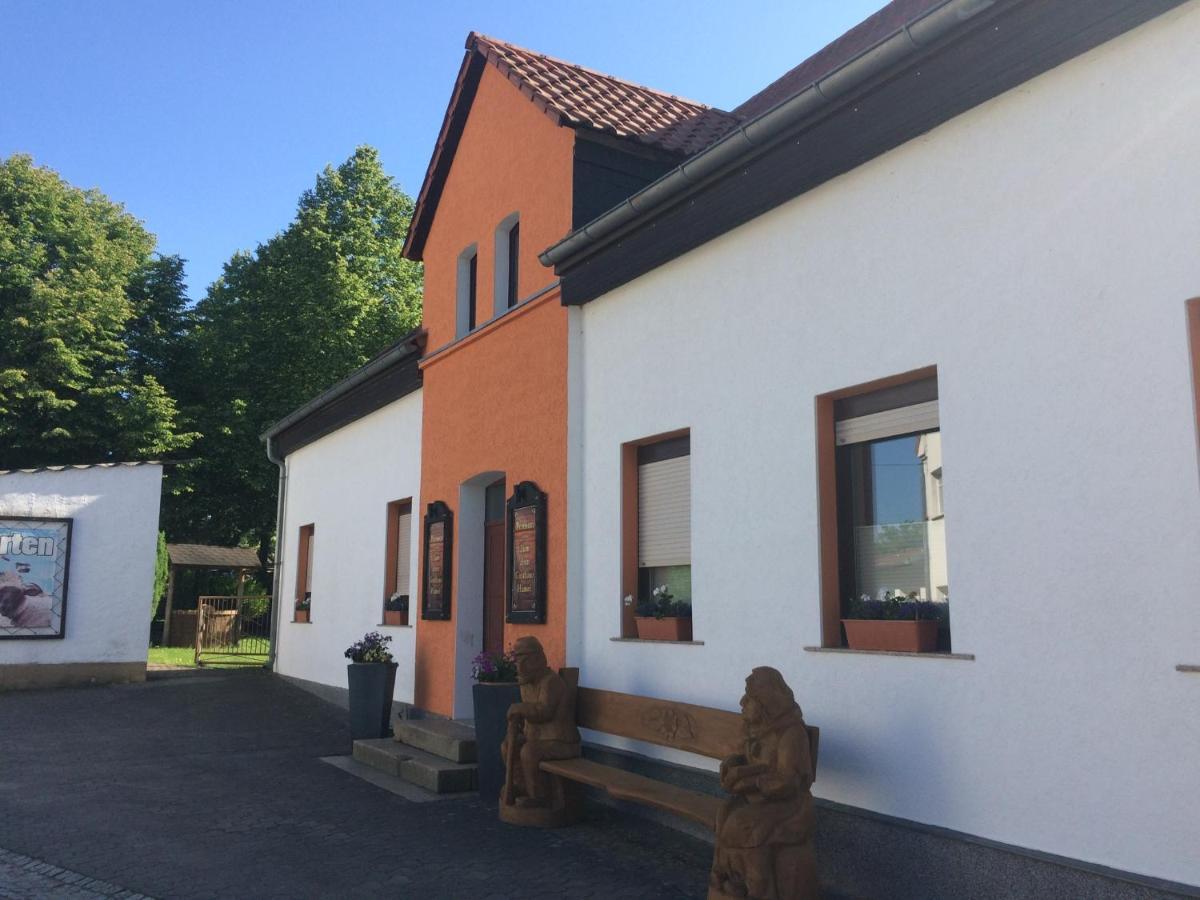 Pension Zum Alten Gasthaus Haensel Krauschwitz Экстерьер фото