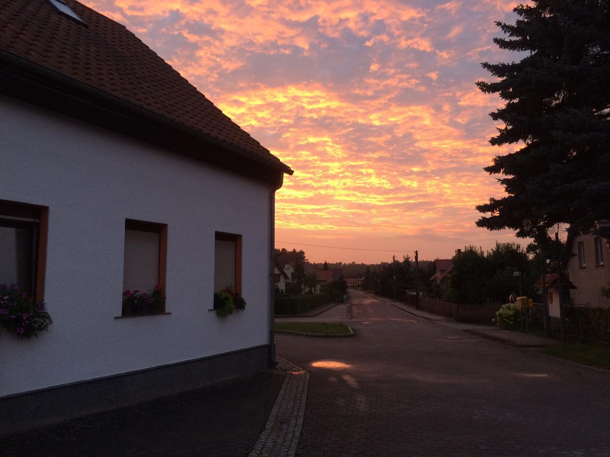 Pension Zum Alten Gasthaus Haensel Krauschwitz Экстерьер фото